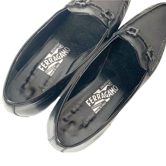 Salvatore Ferragamo Women’s Black Heel Loafers with Horse Bit Buckle Size 8.5 2A - Picture 4 of 10